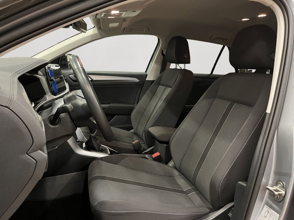 Volkswagen T-Roc nuova a Padova (7)