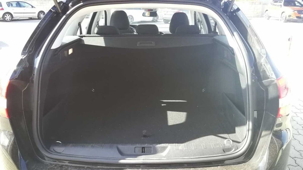 Peugeot 308 SW usata a Bari (10)