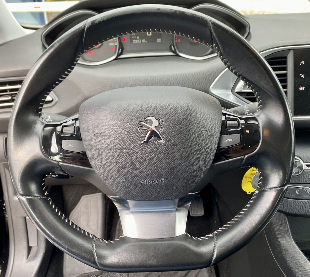 Peugeot 308 SW usata a Bari (12)
