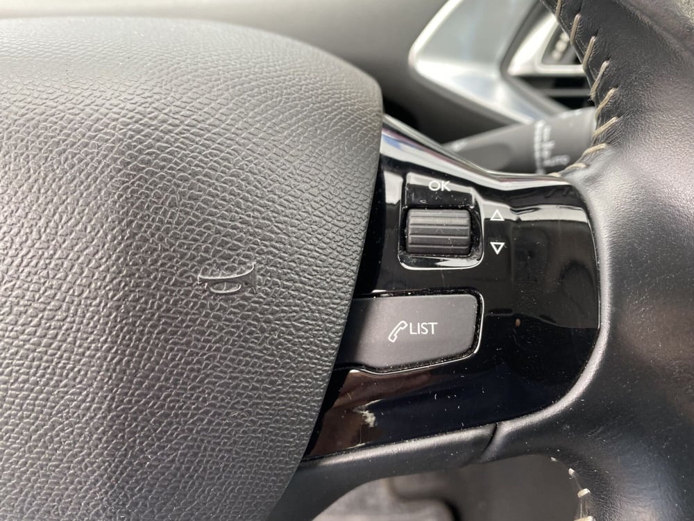 Peugeot 308 SW usata a Bari (14)