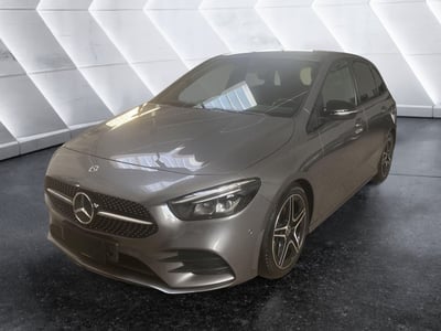 Mercedes-Benz Classe B 200 d Automatic Premium del 2022 usata a Napoli
