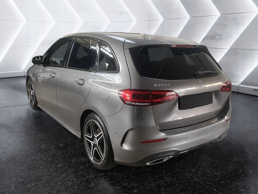 Mercedes-Benz Classe B usata a Napoli (5)