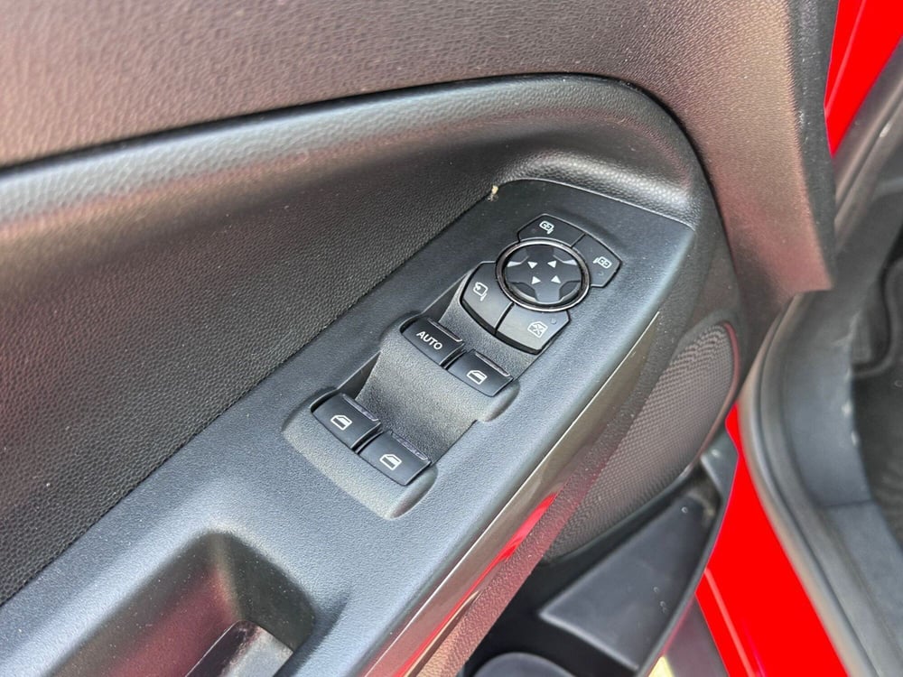 Ford EcoSport usata a Pavia (10)