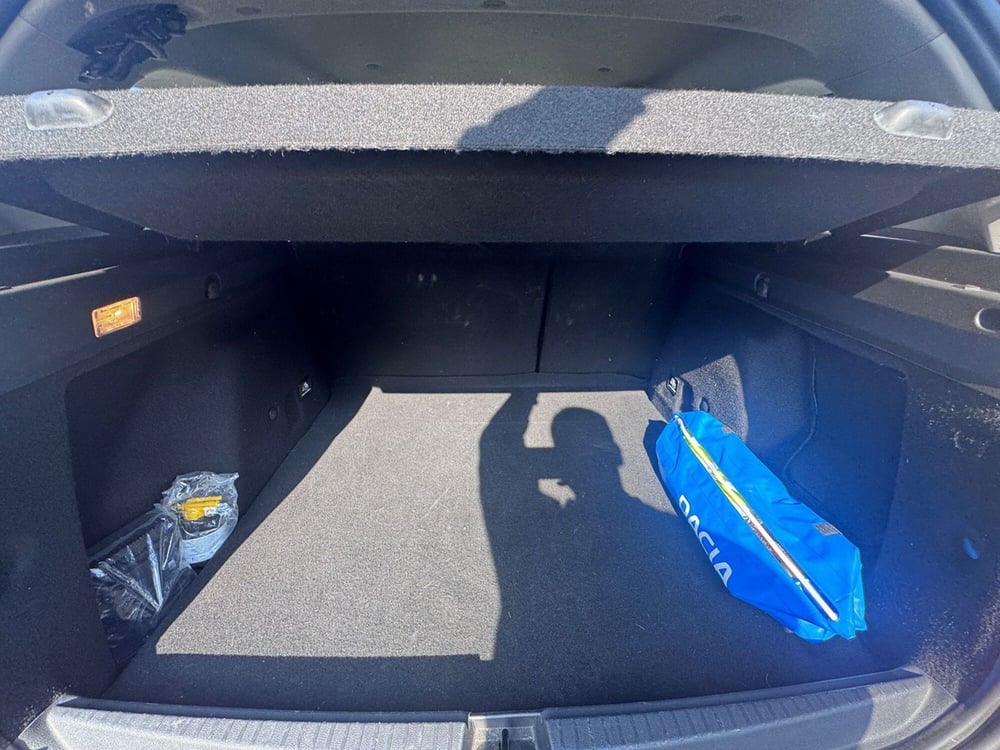 Dacia Duster usata a Pavia (11)