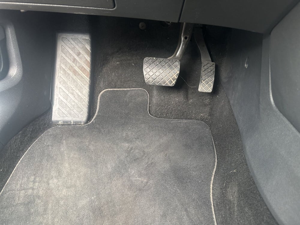 Volkswagen T-Roc usata a Caserta (11)