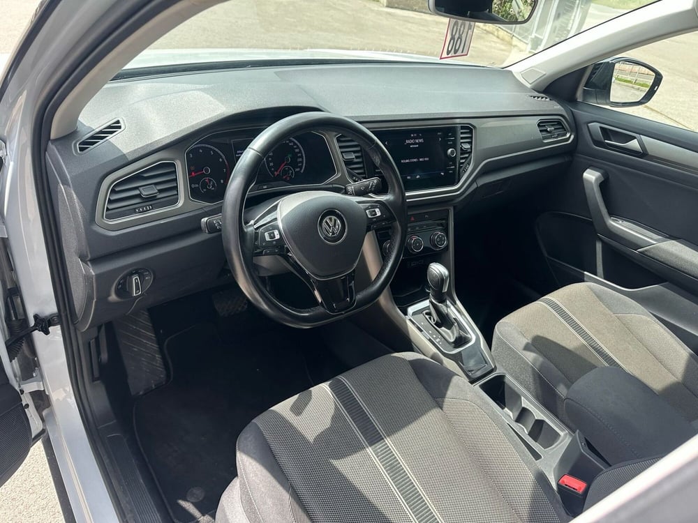 Volkswagen T-Roc usata a Caserta (17)
