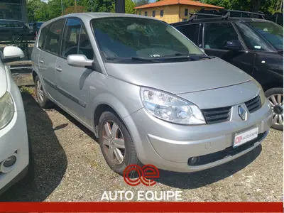 Renault Grand Kangoo dCi 110CV 7 posti del 2006 usata a Borgo San Lorenzo