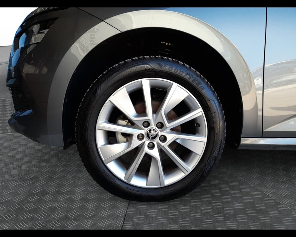 Skoda Kamiq usata a Ravenna (14)
