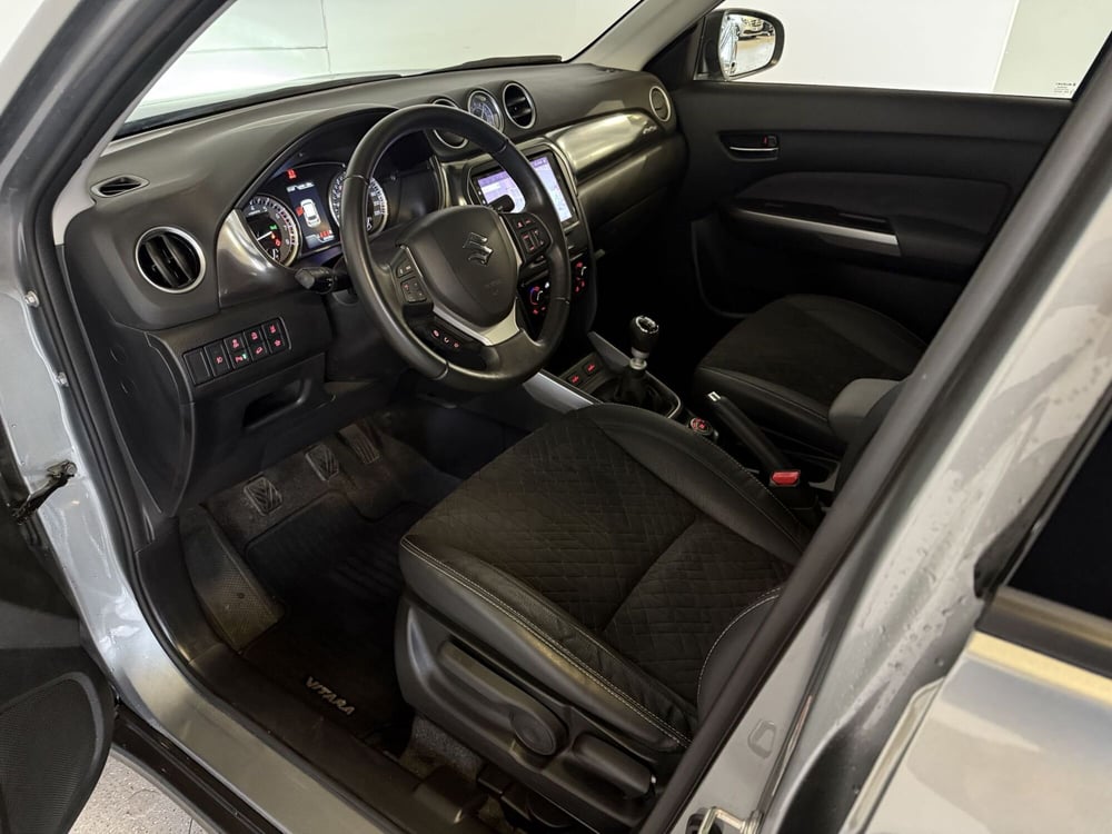 Suzuki Vitara usata a Monza e Brianza (13)