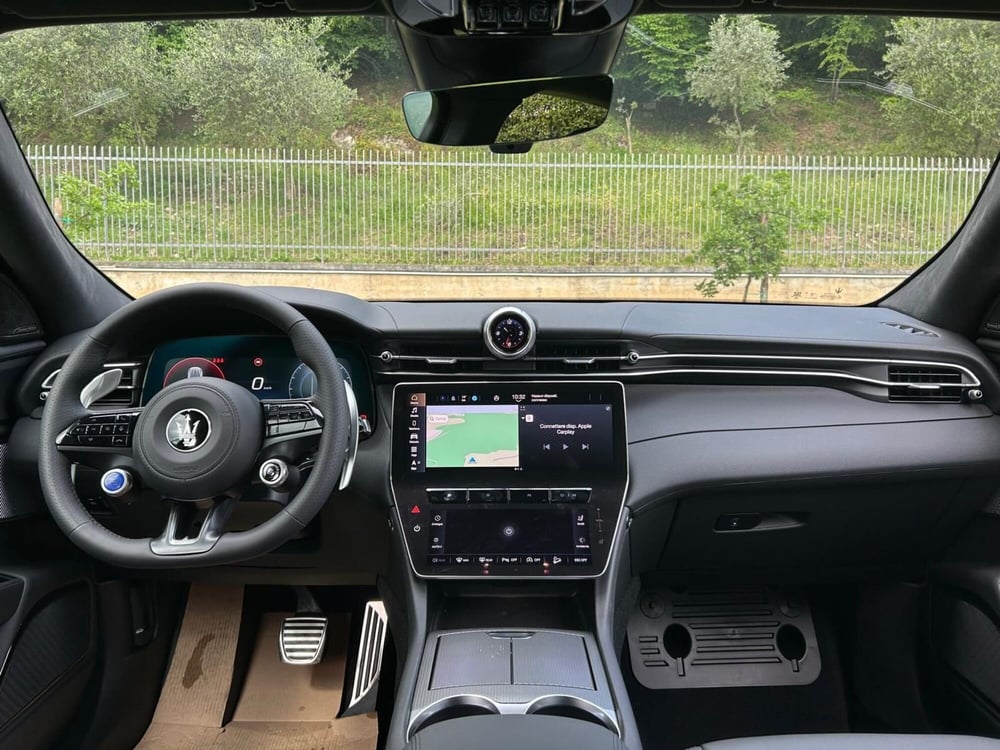 Maserati Grecale nuova a Salerno (5)