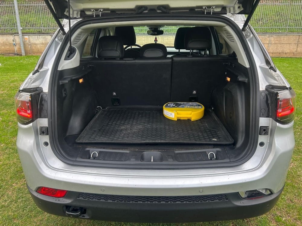 Jeep Compass usata a Salerno (15)