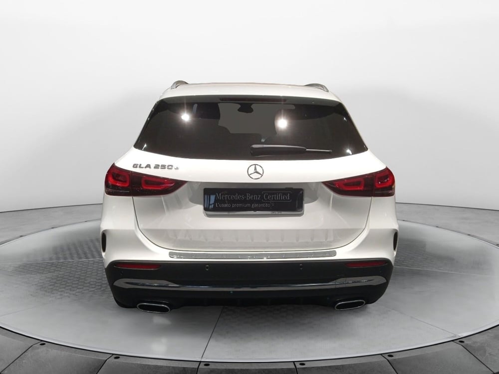 Mercedes-Benz GLA SUV usata a Firenze (6)