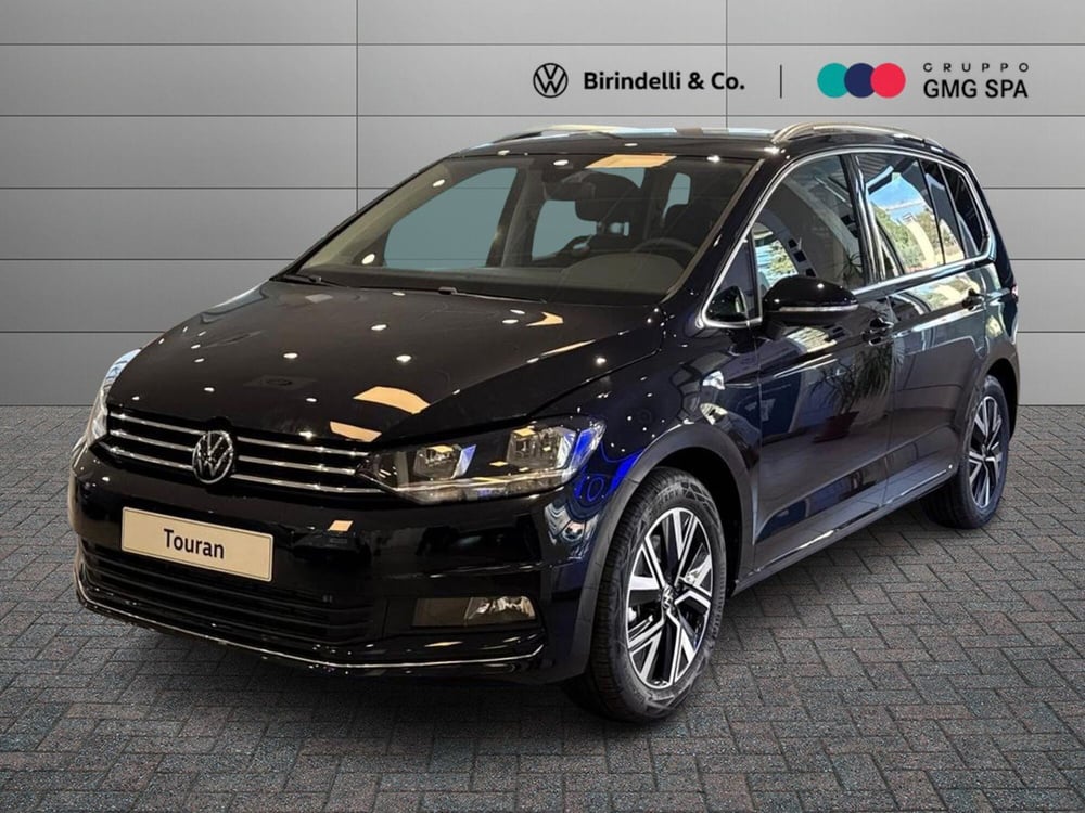 Volkswagen Touran usata a Prato