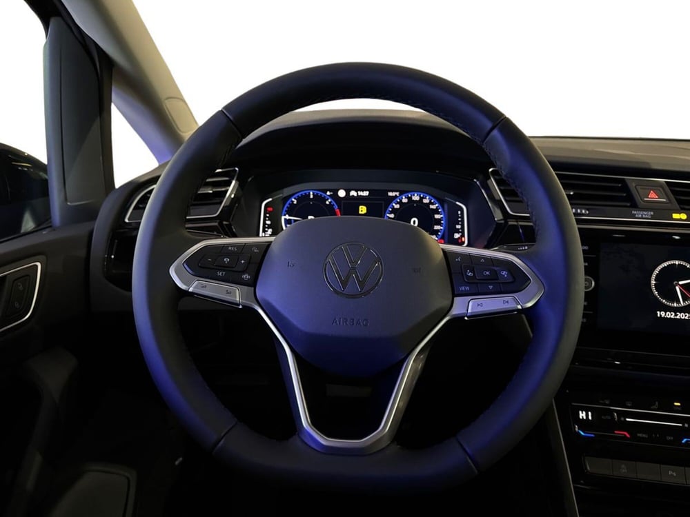 Volkswagen Touran usata a Prato (10)
