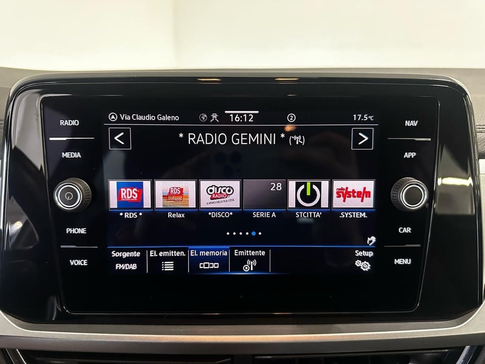 Volkswagen T-Roc usata a L'Aquila (15)