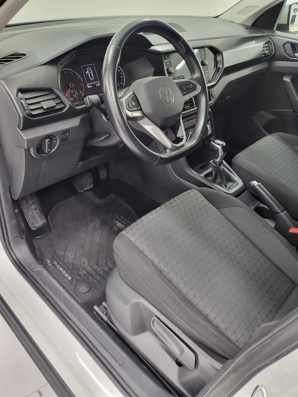 Volkswagen T-Cross usata a Catanzaro (10)