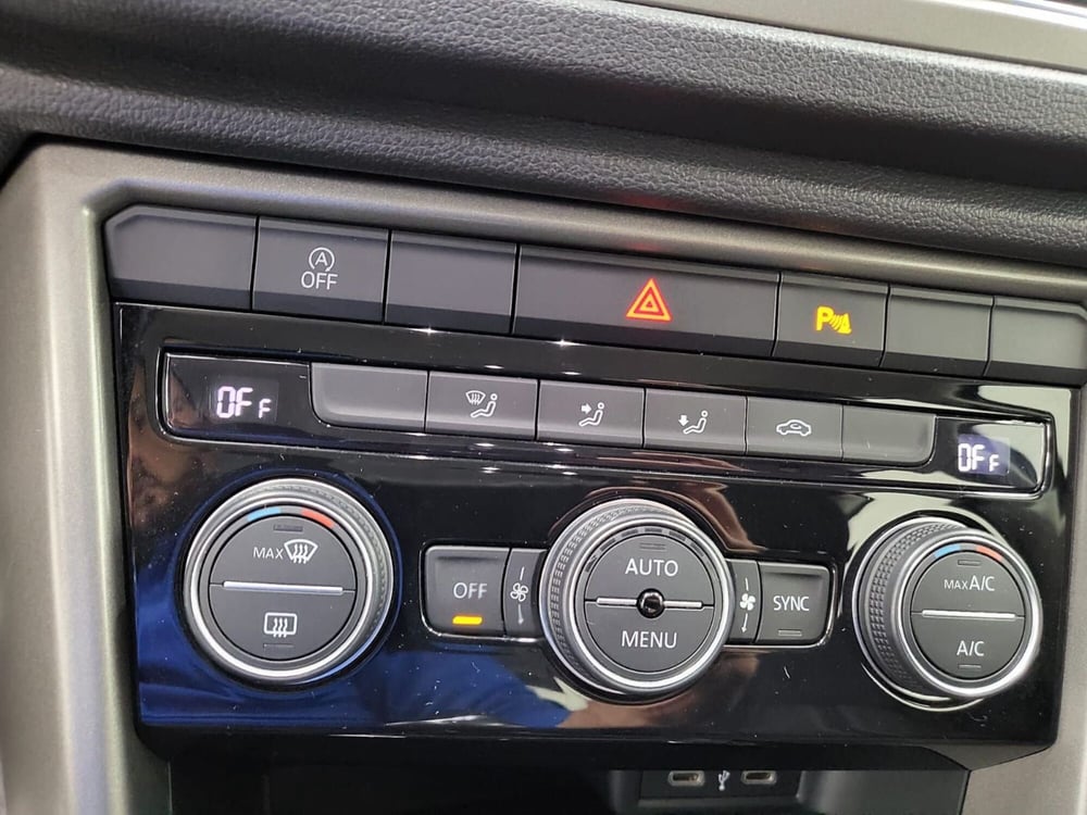Volkswagen T-Roc usata a Catanzaro (19)