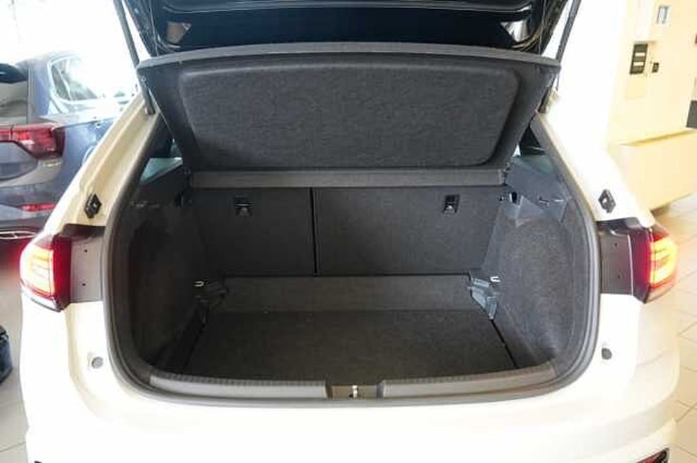 Volkswagen Taigo usata a Rovigo (18)
