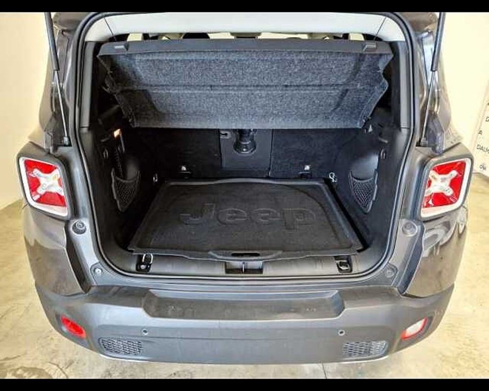 Jeep Renegade usata a Milano (12)