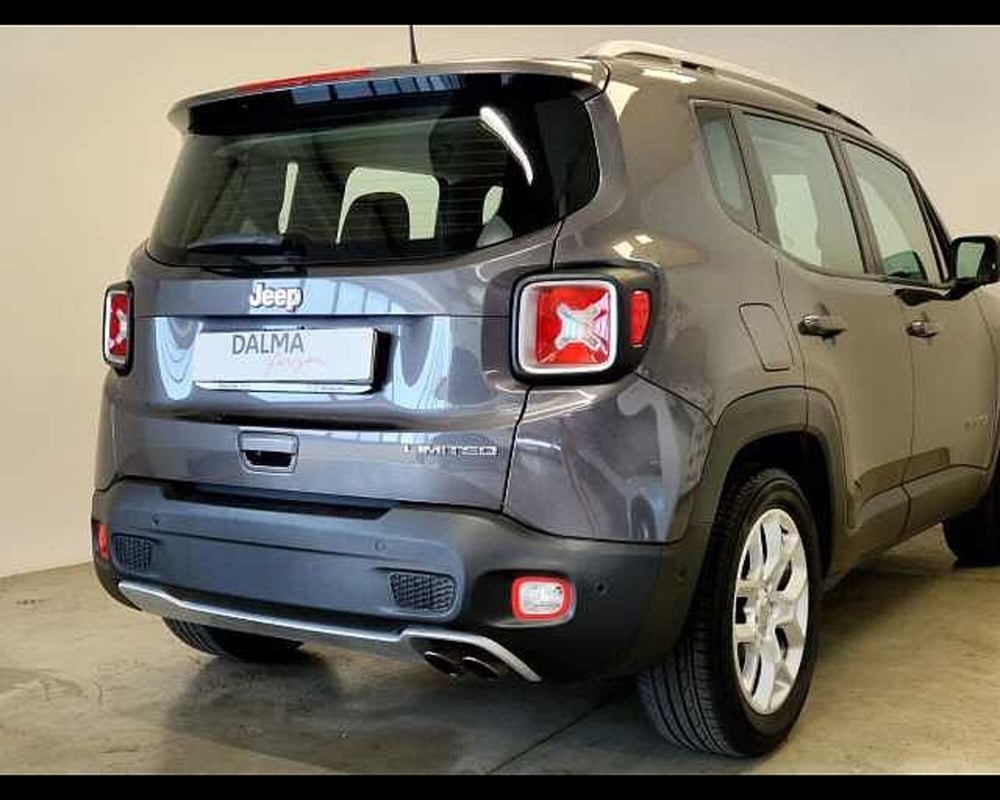 Jeep Renegade usata a Milano (14)