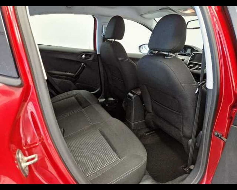 Peugeot 208 usata a Milano (11)