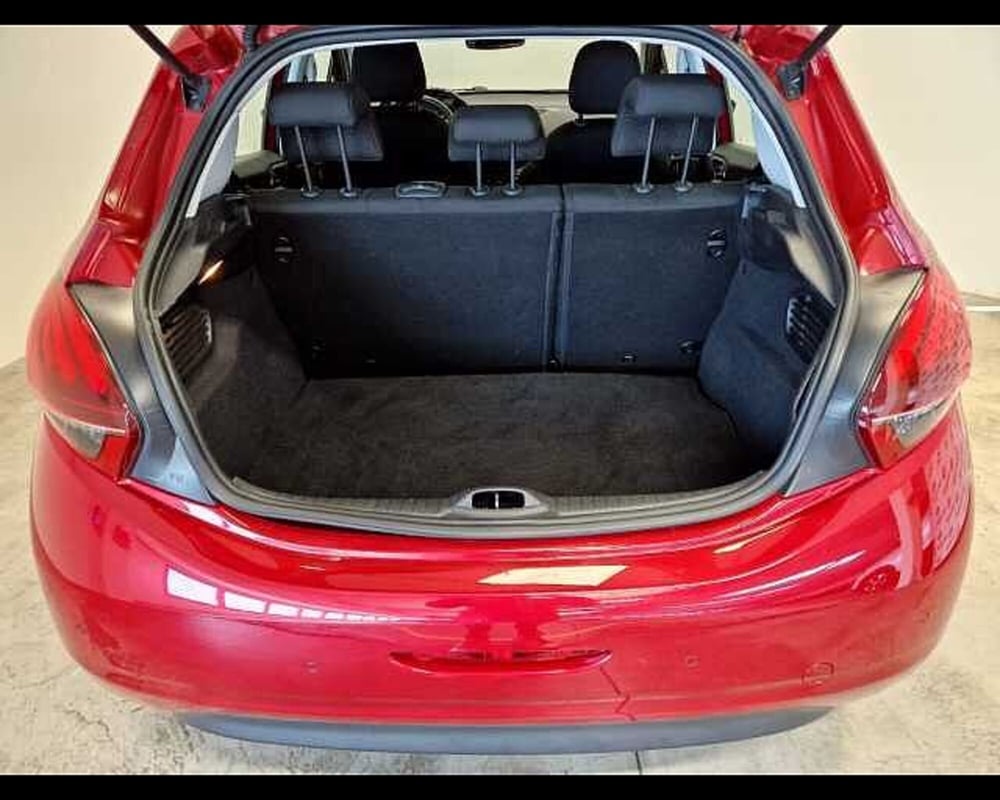 Peugeot 208 usata a Milano (12)