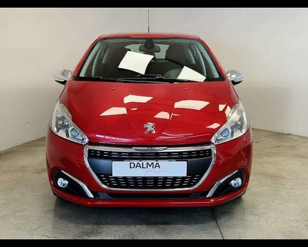 Peugeot 208 usata a Milano (2)