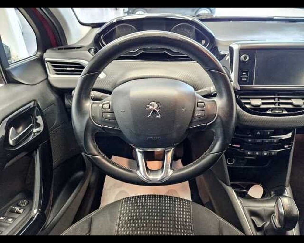 Peugeot 208 usata a Milano (7)