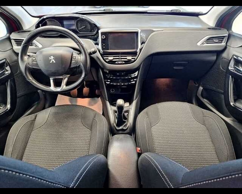 Peugeot 208 usata a Milano (8)