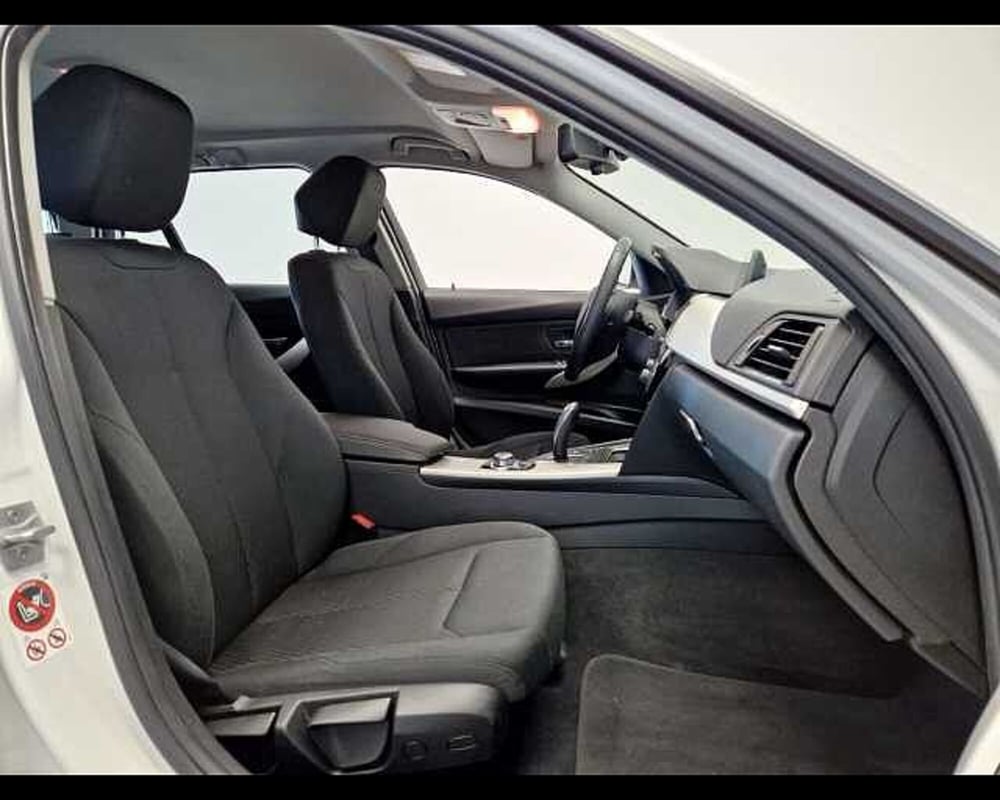 BMW Serie 3 Touring usata a Milano (10)
