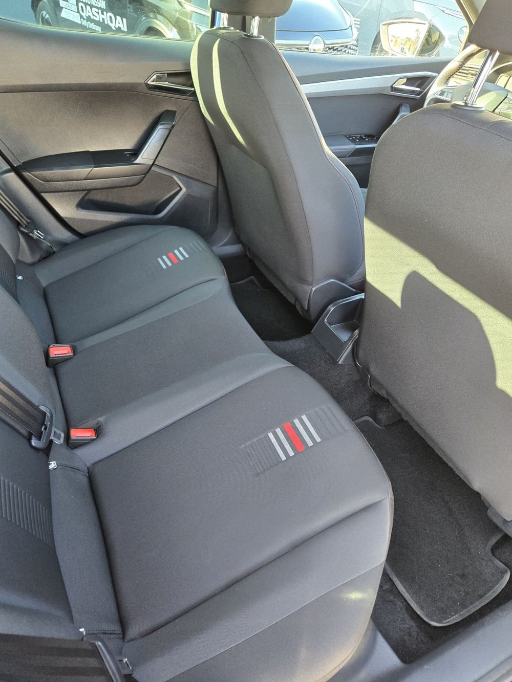 SEAT Arona usata a Macerata (10)