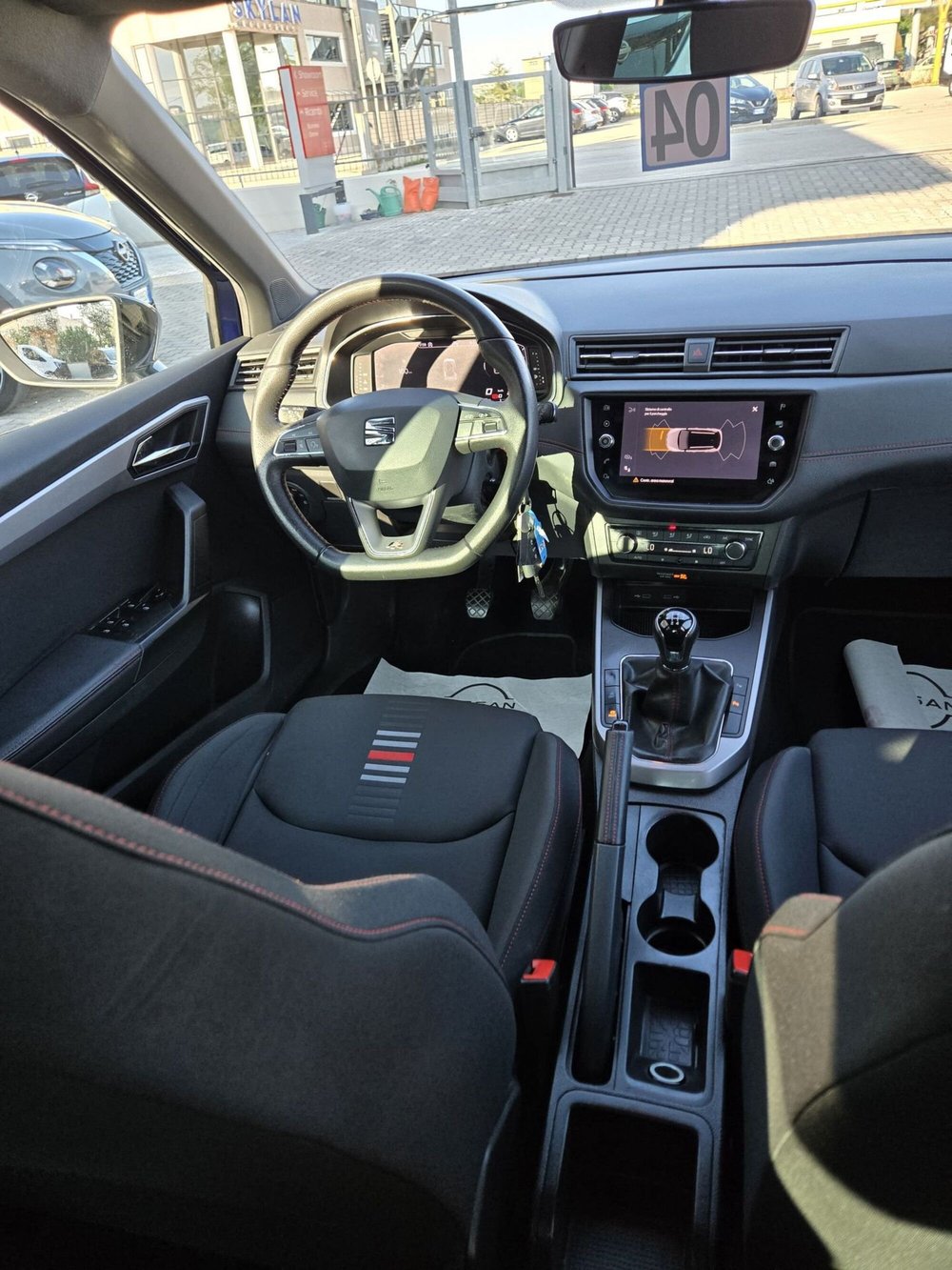 SEAT Arona usata a Macerata (9)