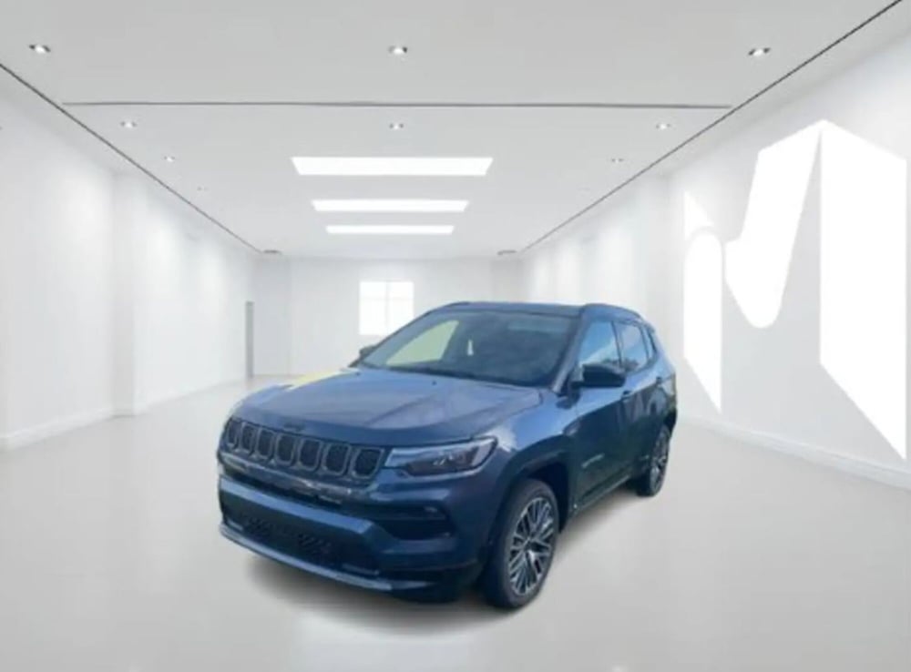 Jeep Compass nuova a Latina (3)