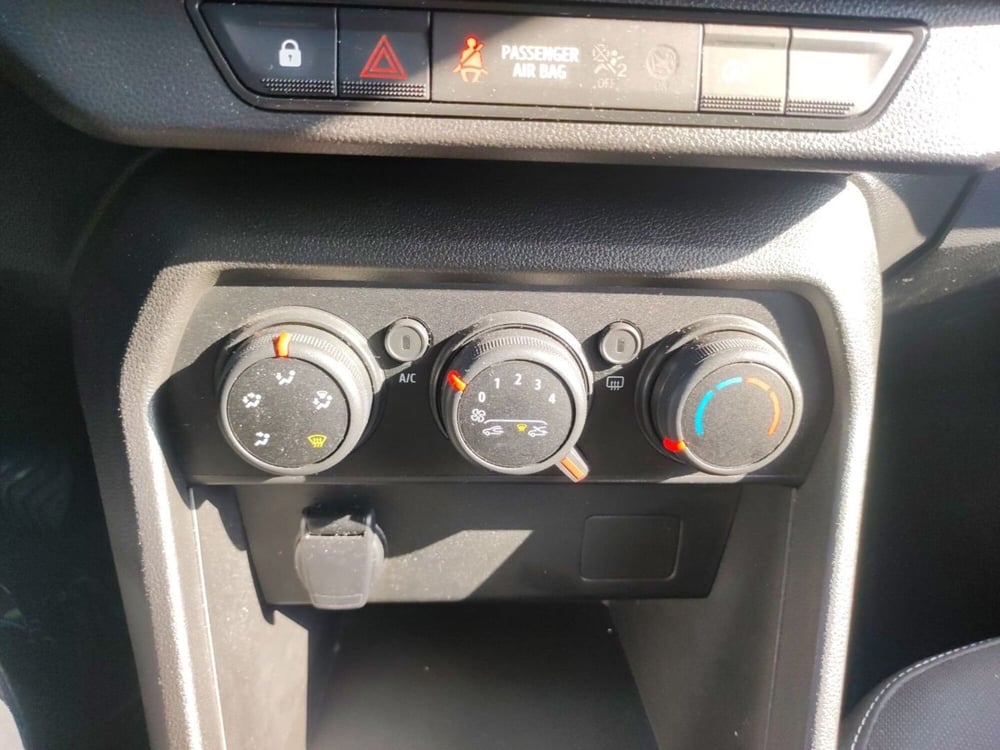 Dacia Sandero usata a Roma (18)