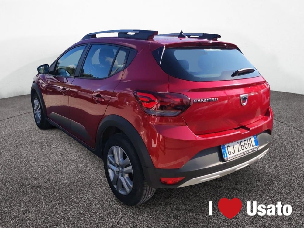 Dacia Sandero usata a Roma (4)