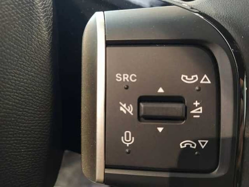 Citroen C3 Aircross nuova a Milano (18)