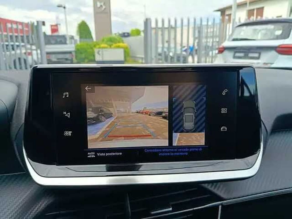 Peugeot 2008 usata a Milano (14)