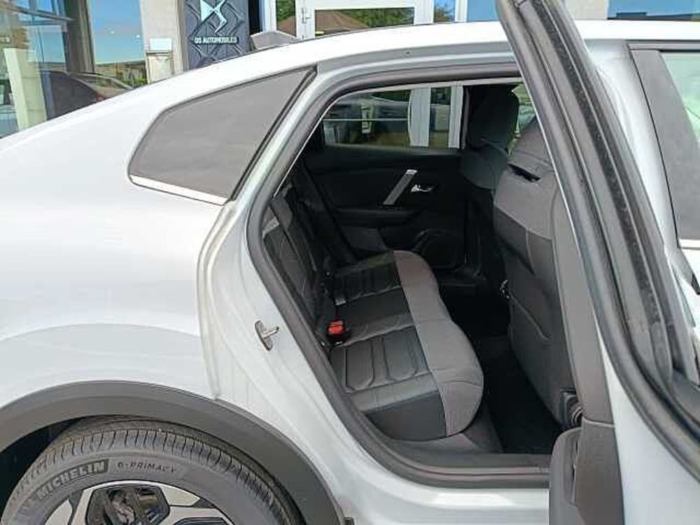 Citroen C4 X nuova a Milano (14)