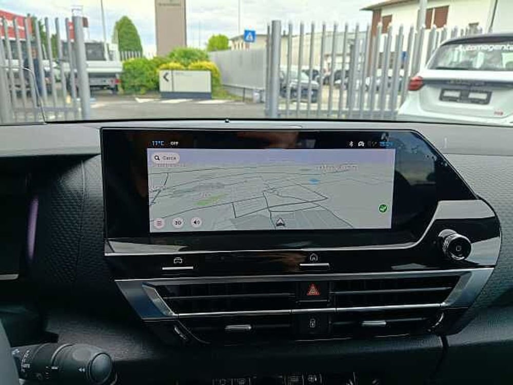 Citroen C4 X nuova a Milano (18)