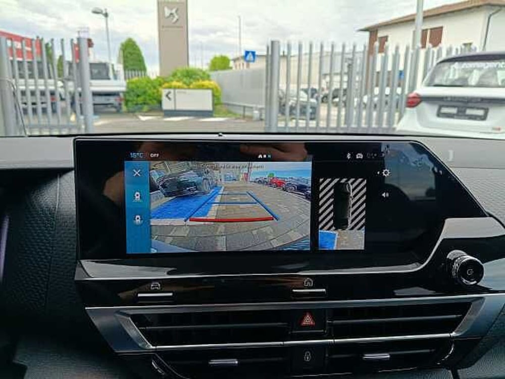 Citroen C4 X nuova a Milano (20)