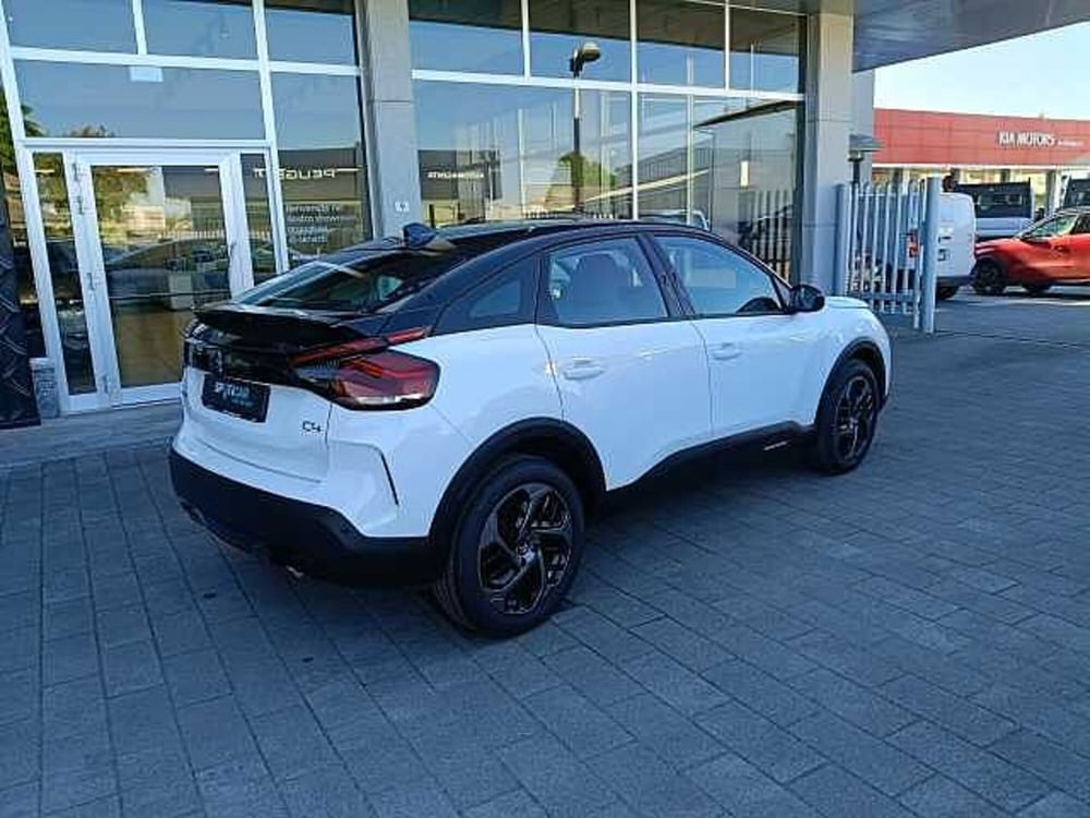 Citroen C4 nuova a Milano (8)
