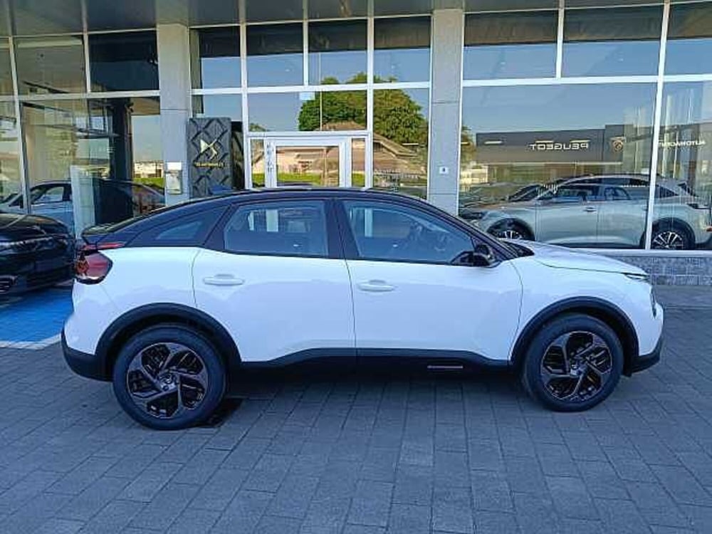 Citroen C4 nuova a Milano (9)