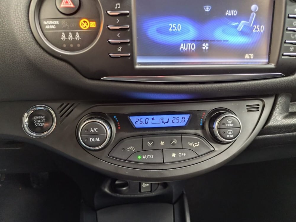 Toyota Yaris usata a Torino (20)