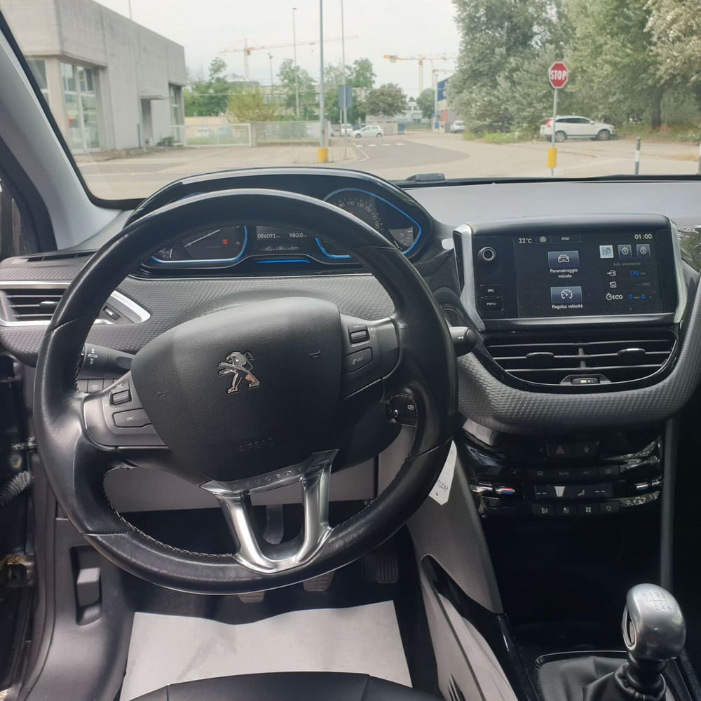 Peugeot 2008 usata a Padova (11)