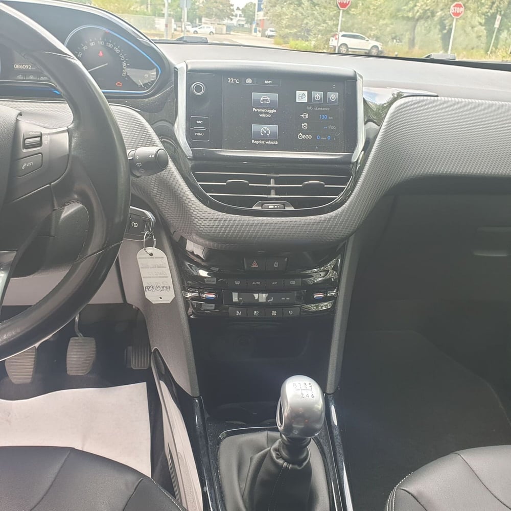 Peugeot 2008 usata a Padova (12)