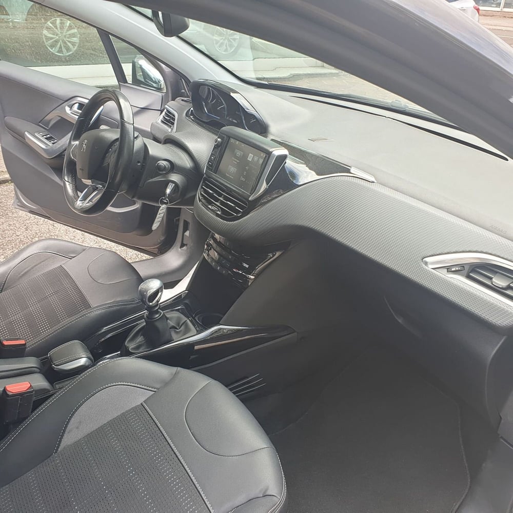 Peugeot 2008 usata a Padova (13)