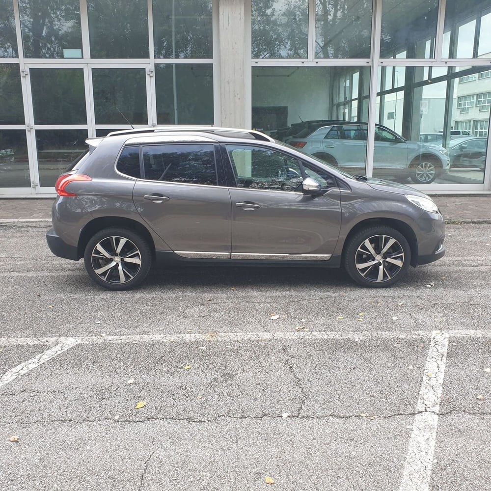 Peugeot 2008 usata a Padova (7)