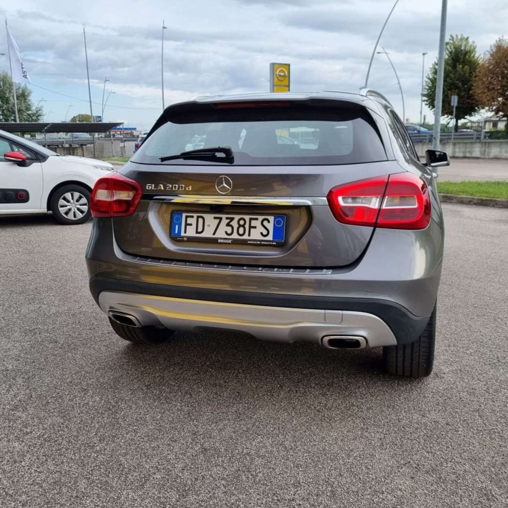 Mercedes-Benz GLA SUV usata a Padova (11)