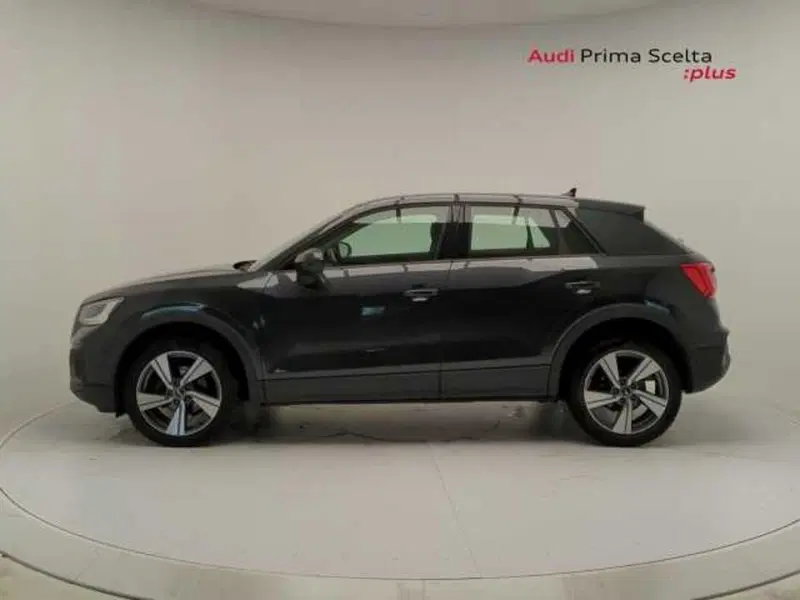 Audi Q2 usata a Avellino (4)