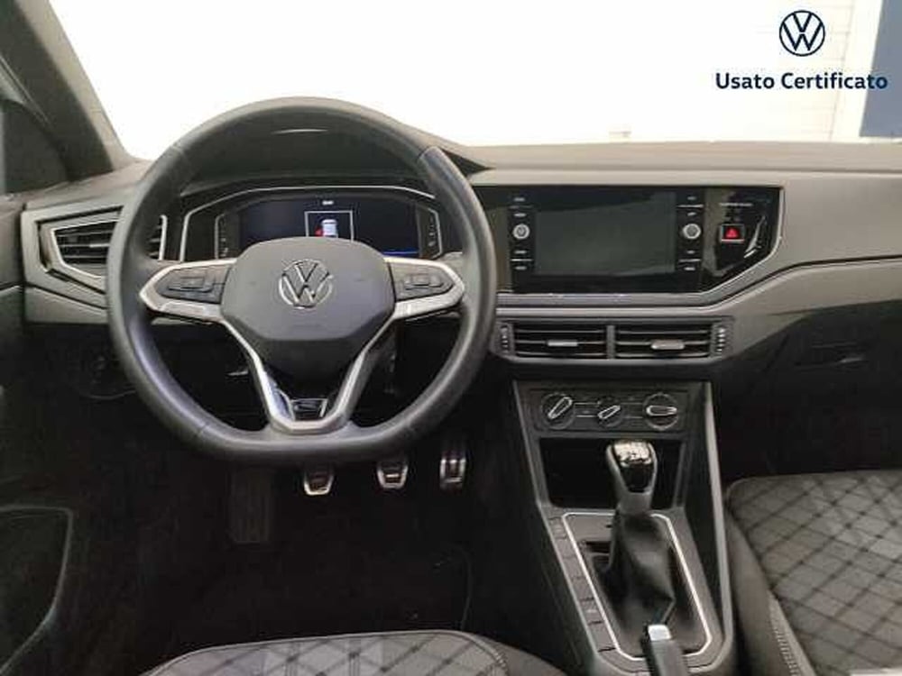 Volkswagen Taigo usata a Varese (17)